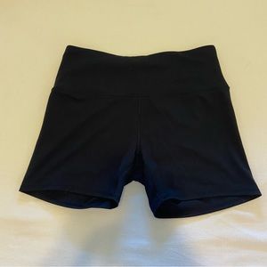 Black size L womens workout shorts
